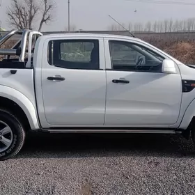 Ford Ranger 2012