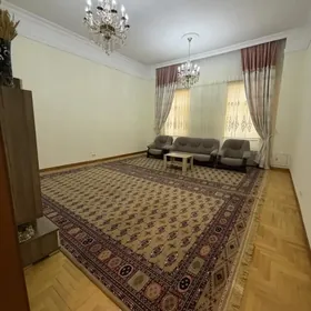 Подвойского 4 ком 8 этаж