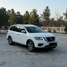 Nissan Pathfinder 2021