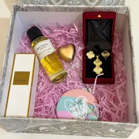 Sowgatlyk nabor/женский набор