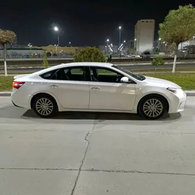 Toyota Avalon 2015