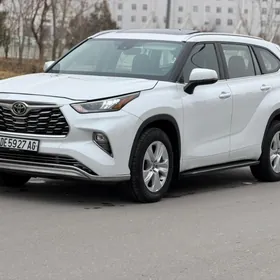 Toyota Highlander 2020