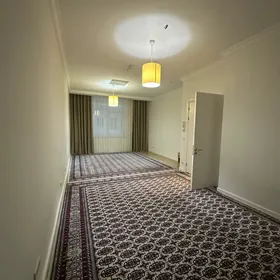 Olimpiyskiy 11 nji etaž