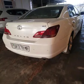 Toyota Avalon 2005