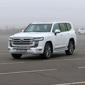 Toyota Land Cruiser 2023