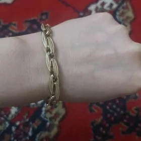 Gyzyl Yerevan braslet