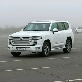 Toyota Land Cruiser 2023