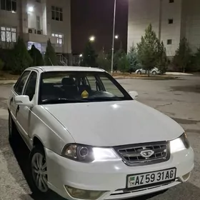 Daewoo Nexia 2014