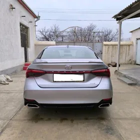 Toyota Avalon 2022