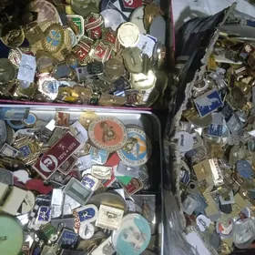 значки СССР