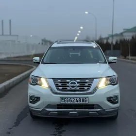 Nissan Pathfinder 2020