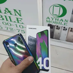 Samsung A40