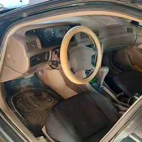 Toyota Camry 1998