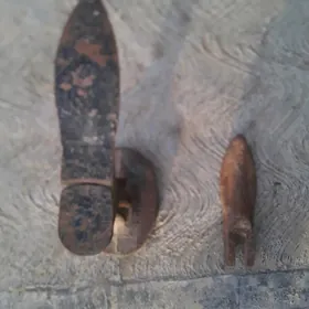 Köwüş çüýlenýän