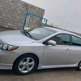 Toyota Corolla 2013