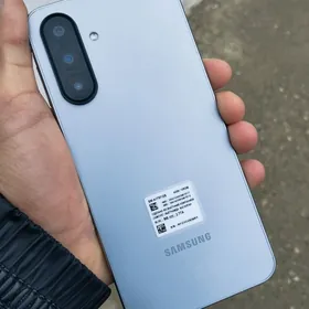 Samsung A17