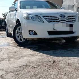 Toyota Camry 2011