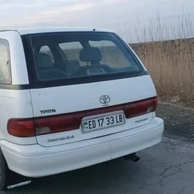 Toyota Previa 1998