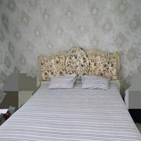 Spalni krowat. Shifaner.Krowat