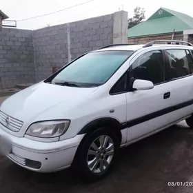 Opel Zafira 2002
