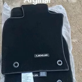 Leksus es 2024 arginal kowryk