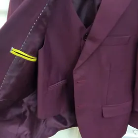 Пиджак и жилетка на 7 лет