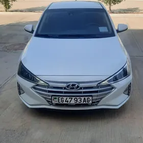 Hyundai Elantra 2019