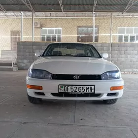 Toyota Camry 1992