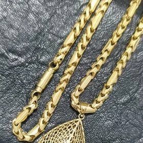 gyzyl Yerewan sepocka klony