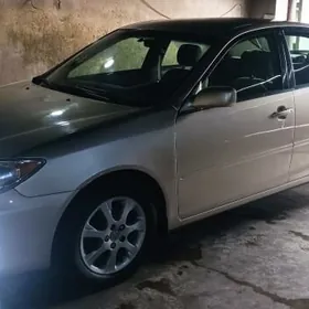 Toyota Camry 2003