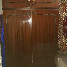 Шкаф Шифонер