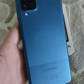 Samsung A12