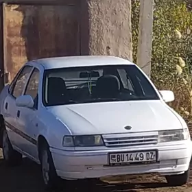 Opel Vectra 1992