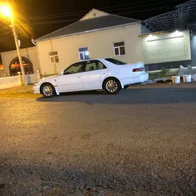 Toyota Camry 1997