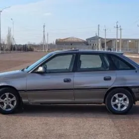 Opel Astra 1993