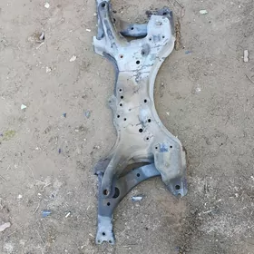 Korolla balka ryçagy bilen.