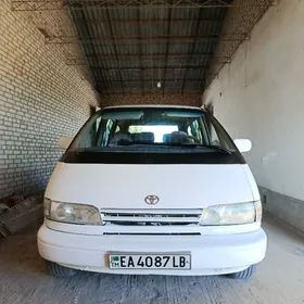Toyota Previa 1991