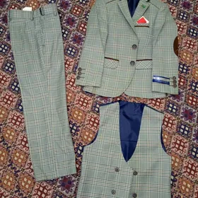 Kastyum Balak troyka