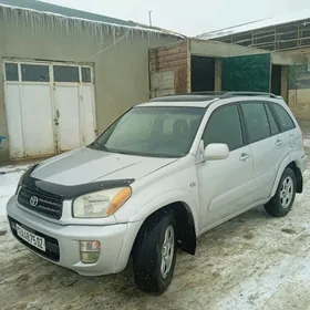 Toyota RAV4 2001