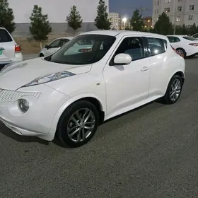 Nissan JUKE 2013
