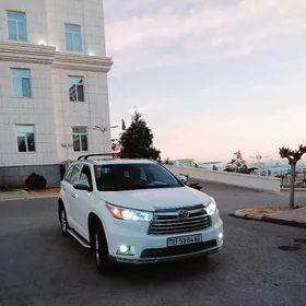 Toyota Highlander 2015