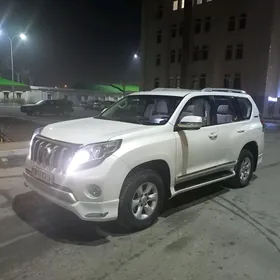 Toyota Land Cruiser Prado 2011