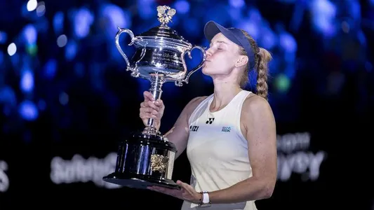 Gazagystanly tennisçi Ýelena Rybakina belarusly Sobolenkony utup, Australian Open-iň ýeňijisi boldy