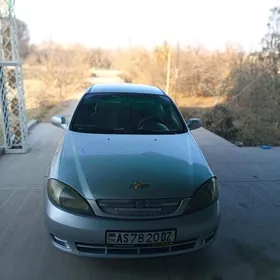 Chevrolet Lacetti 2005