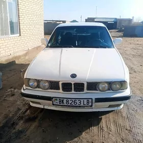 BMW 525 1992
