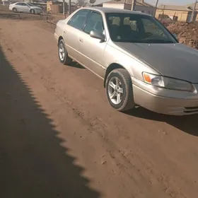 Toyota Camry 1997