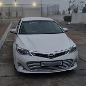 Toyota Avalon 2013
