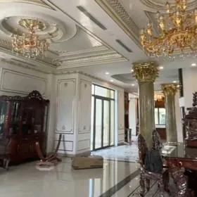 MYR -2/1. 4/4. 4-KOMNATLY.