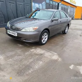 Toyota Camry 2004