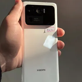 Xiaomi 11 Ultra